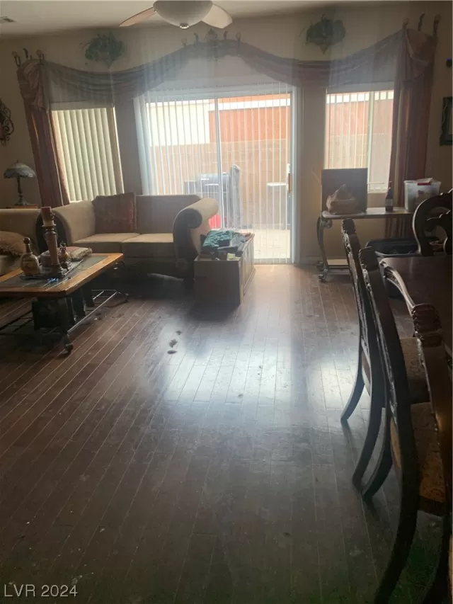 MLS: 2565753 Condo For Sale