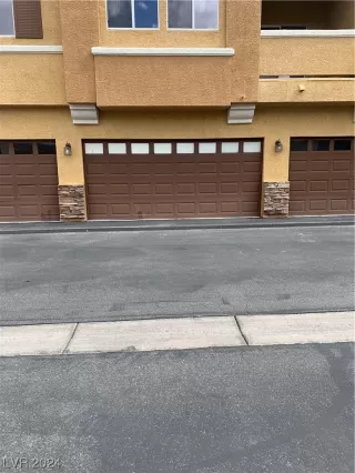 Photo #3: 2565753 Listing 