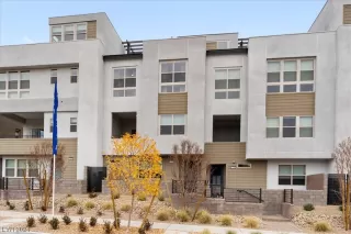 Photo #1: 2565764 Listing 