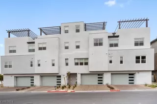 Photo #2: 2565764 Listing 