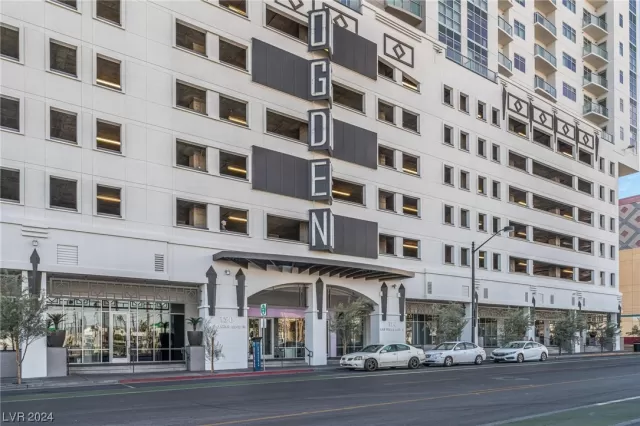 MLS: 2565773 Condo For Sale