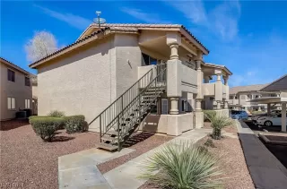 Photo #2: 2565791 Listing