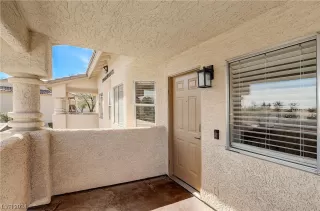 Photo #4: 2565791 Listing