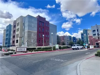 Photo #2: 2565793 Listing