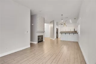 Photo #2: 2565805 Listing 