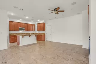 Photo #6: 2565813 Listing 