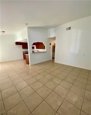 Photo #4: 2565823 Listing 