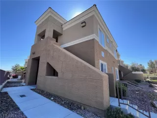 Photo #1: 2565871 Listing 