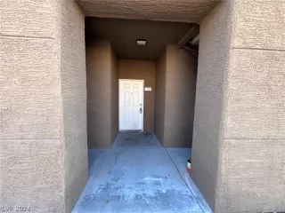 Photo #2: 2565871 Listing 