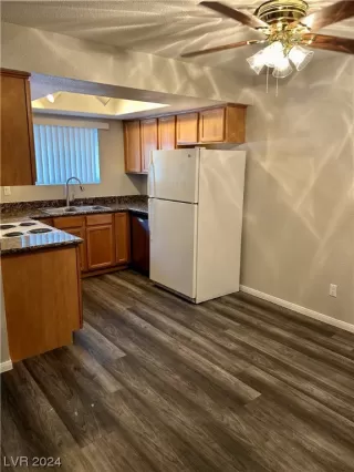 Photo #1: 2565897 Listing