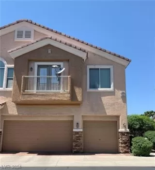 Photo #1: 2565941 Listing