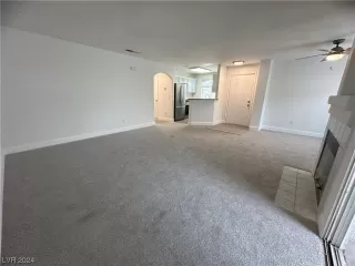 Photo #4: 2565944 Listing 