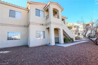 Photo #1: 2565982 Listing 