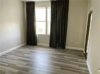 Photo #6: 2565998 Listing 