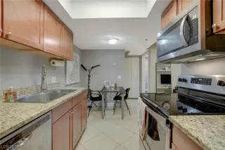 Photo #5: 2566054 Listing