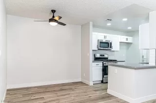 Photo #6: 2566086 Listing 