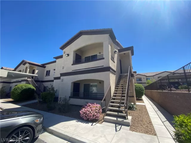 MLS: 2566097 Condo For Sale