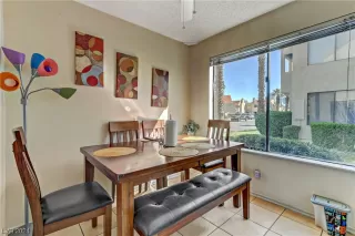 Photo #3: 2566157 Listing