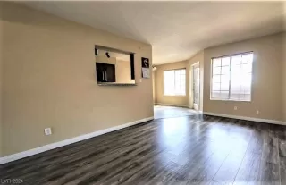 Photo #5: 2566181 Listing 