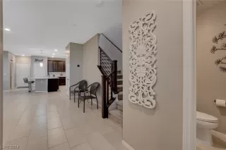 Photo #3: 2566199 Listing