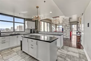 Photo #2: 2566223 Listing 