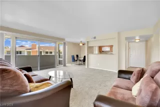 Photo #2: 2566290 Listing 