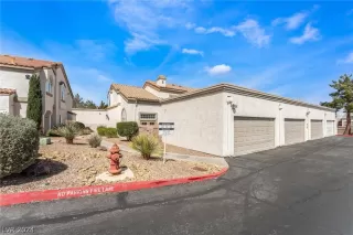 Photo #3: 2566301 Listing 