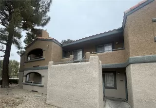 Photo #2: 2566303 Listing 