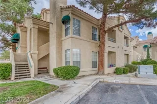 Photo #1: 2566332 Listing 