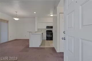 Photo #4: 2566332 Listing 