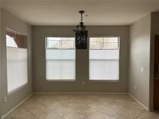 Photo #5: 2566369 Listing 