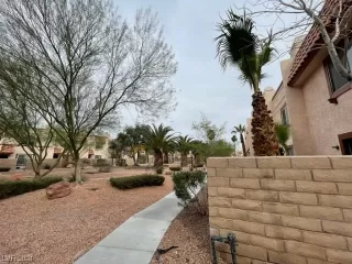 Photo #4: 2566455 Listing 