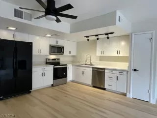 Photo #6: 2566455 Listing 