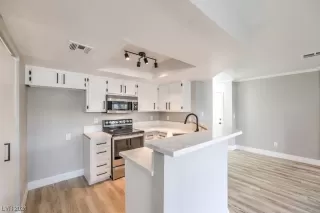 Photo #3: 2566468 Listing 