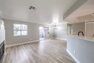 Photo #4: 2566468 Listing 