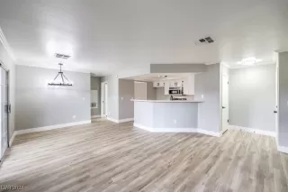 Photo #5: 2566468 Listing 