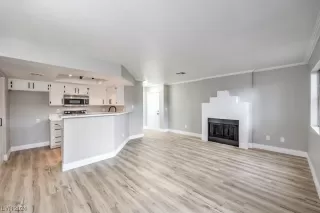 Photo #6: 2566468 Listing 