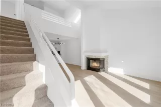 Photo #2: 2566482 Listing