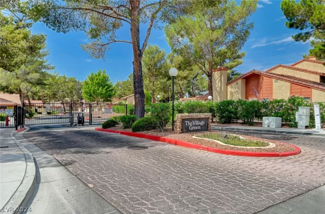 MLS: 2566483 Condo For Sale