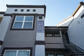 Photo #1: 2566498 Listing 