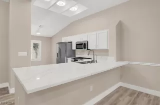 Photo #4: 2566499 Listing 