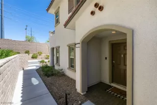 Photo #3: 2566525 Listing 