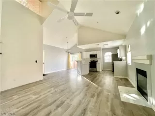 Photo #6: 2566526 Listing 