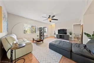 Photo #5: 2566533 Listing 