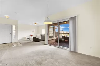 Photo #2: 2566534 Listing