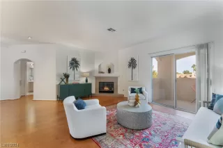 Photo #2: 2566541 Listing