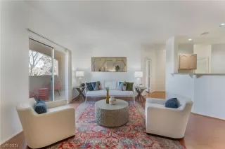 Photo #4: 2566541 Listing