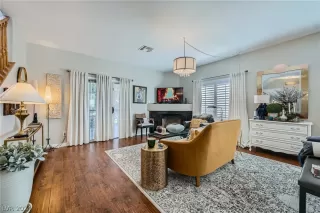 Photo #4: 2566551 Listing 