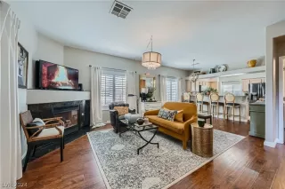 Photo #5: 2566551 Listing 