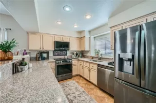 Photo #6: 2566551 Listing 